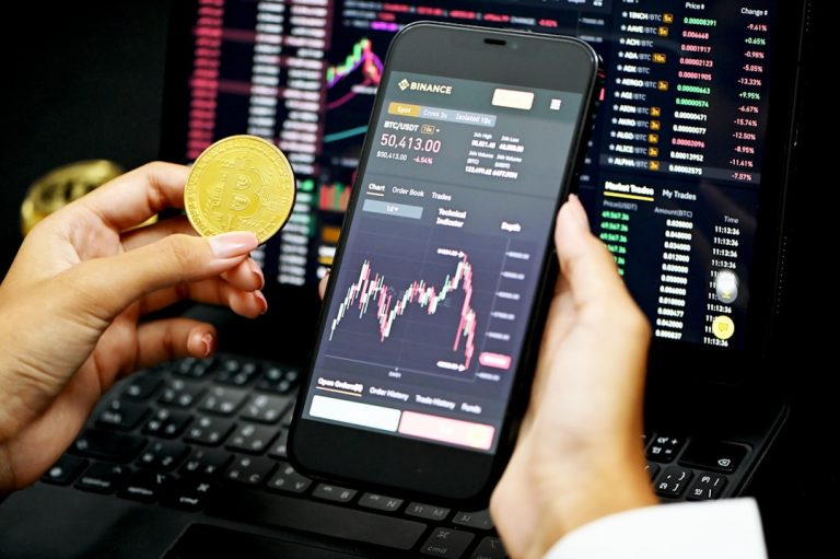 Торговые роботы Форекс для торговли золотом